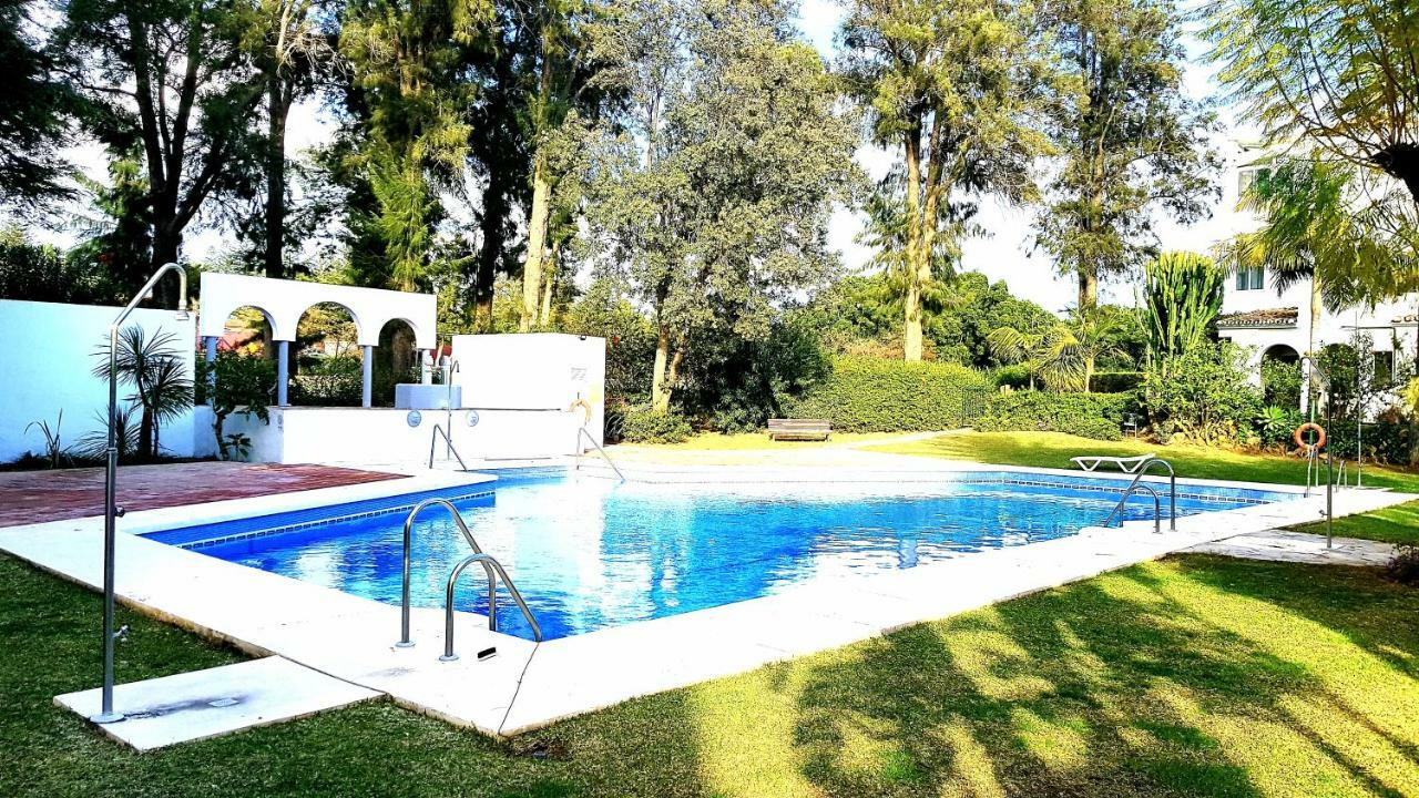 Апартаменти Apartamento Con Vistas Al Campo De Golf Y Piscina Фуенхірола Екстер'єр фото